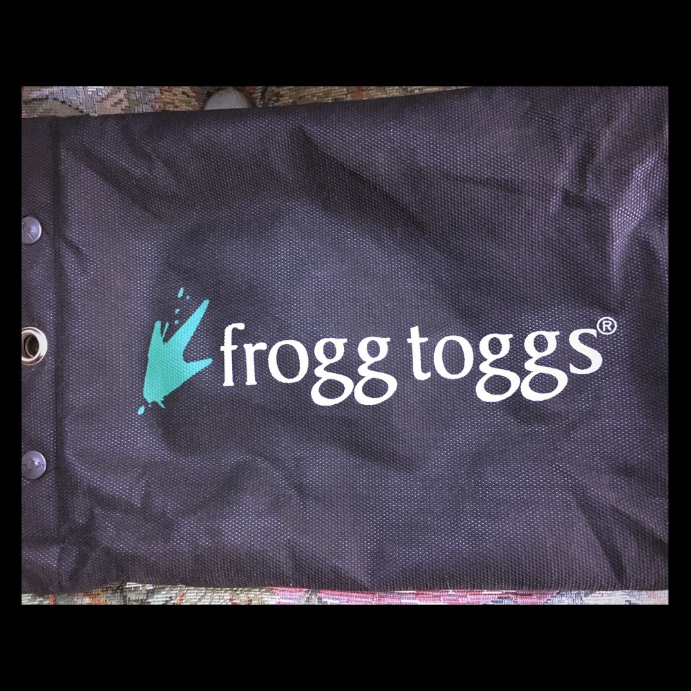 Frogg Toggs Small Rain Suit Blue with bag